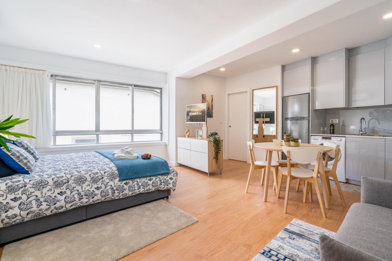Host Wise - Comfy Sunny Flat - Prime Location Apartment Порто Екстериор снимка