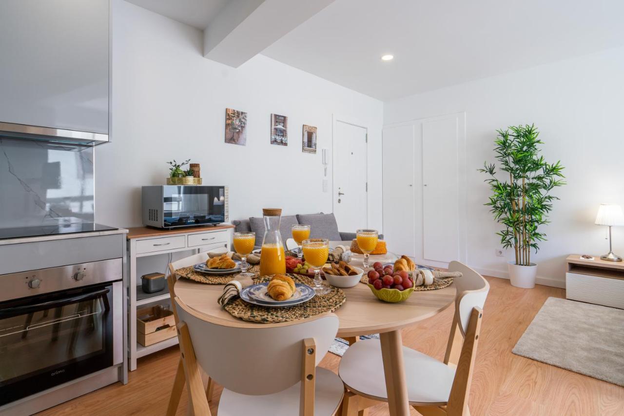 Host Wise - Comfy Sunny Flat - Prime Location Apartment Порто Екстериор снимка