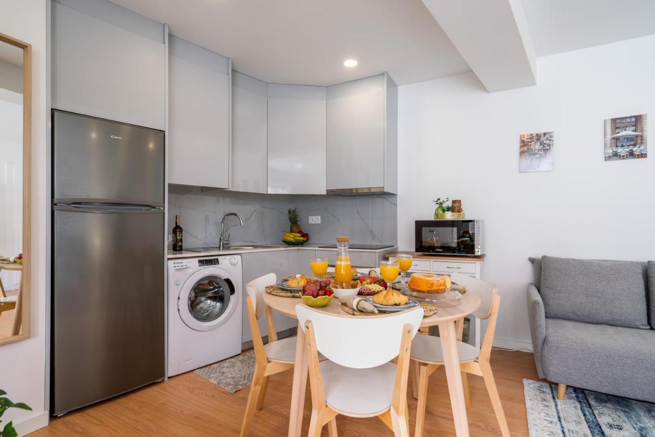 Host Wise - Comfy Sunny Flat - Prime Location Apartment Порто Екстериор снимка