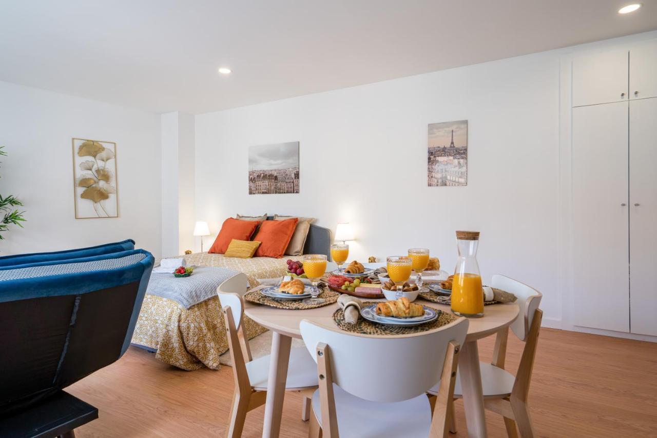 Host Wise - Comfy Sunny Flat - Prime Location Apartment Порто Екстериор снимка